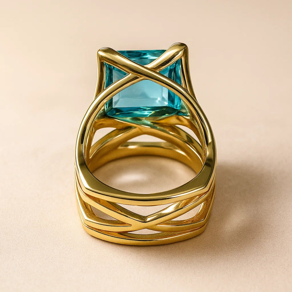 Vintage Gold Ring with Blue Zirconia